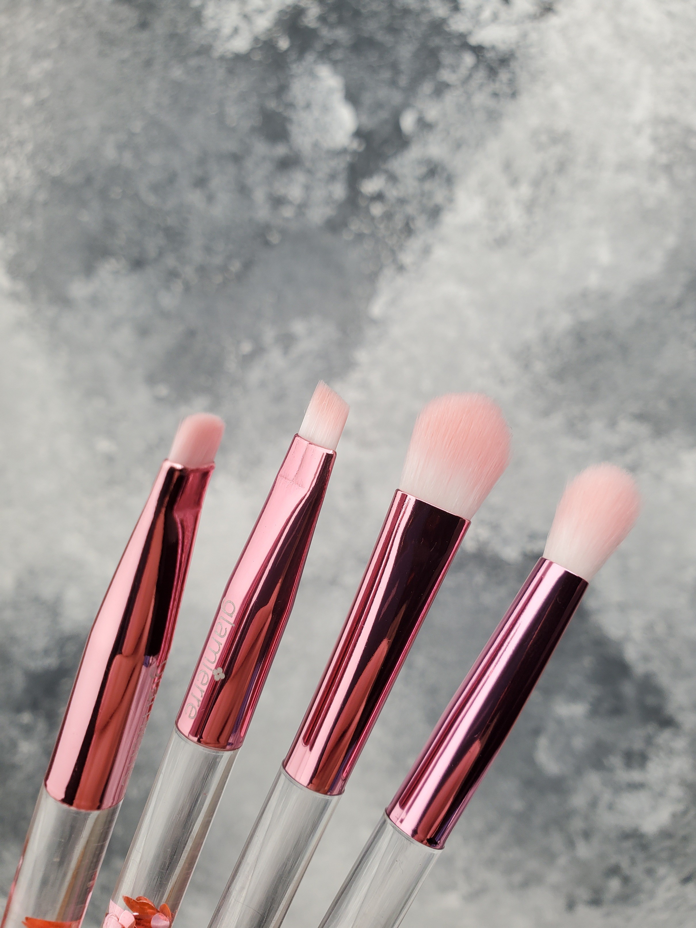 Набор кистей для макияжа Glamierre Pink Luxe Glitter Eye Brush Collection —  Teletype